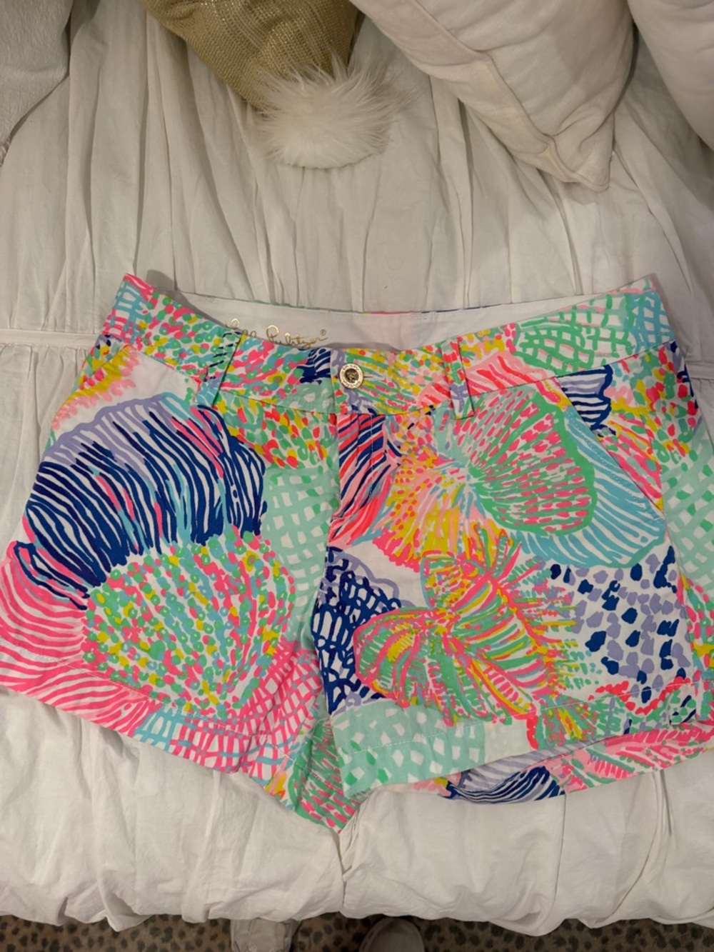 Lilly Pulitzer Callahan Multicolored tropucal Print Shorts - Pink, Aqua, Navy